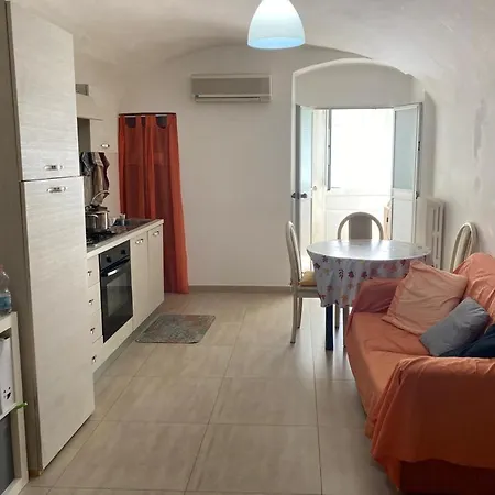 Apartment Con Due Da Letto Al Centro Di Bari